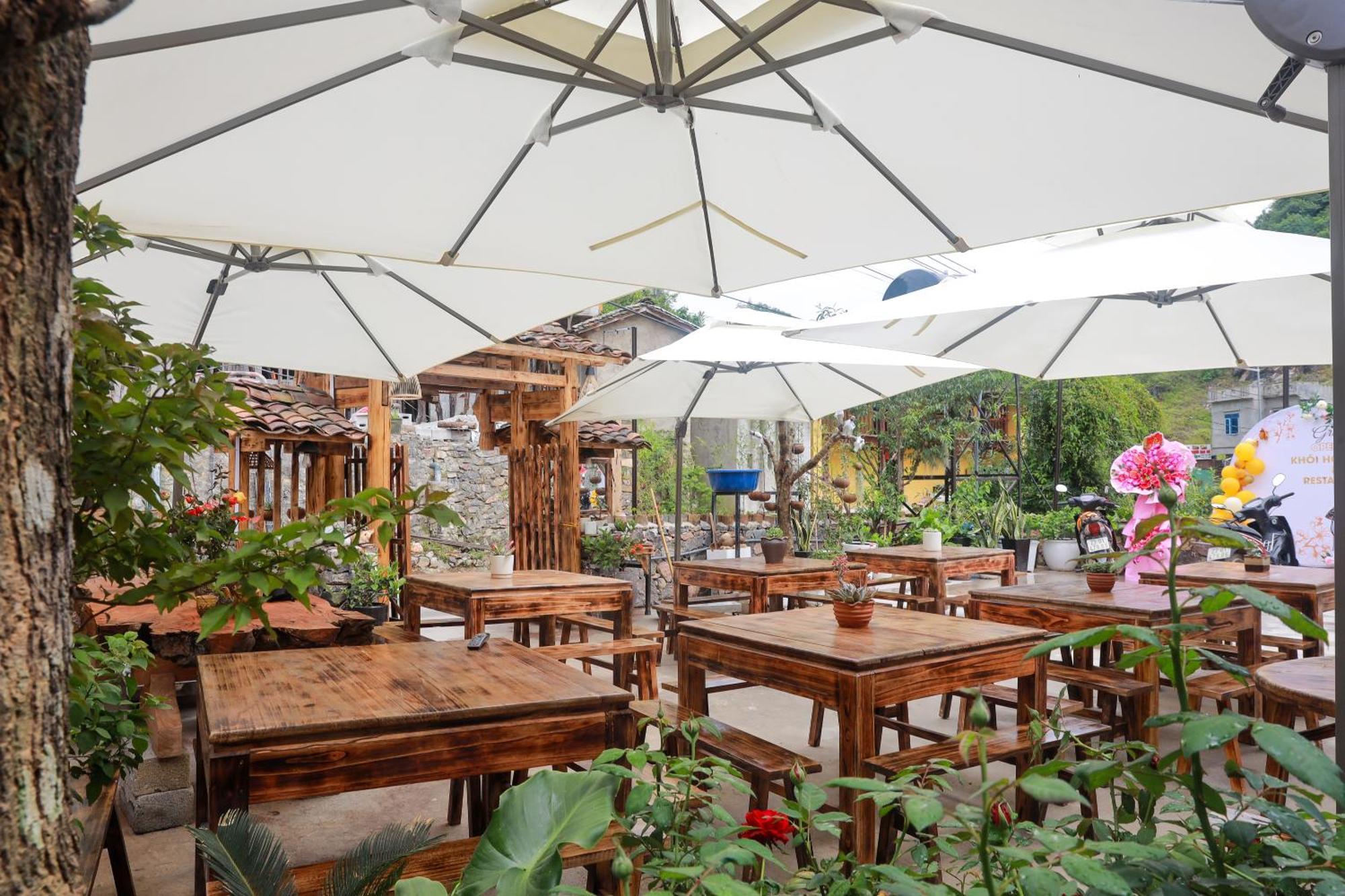 Khoi Homestay And Restaurant Loung Co Exterior foto